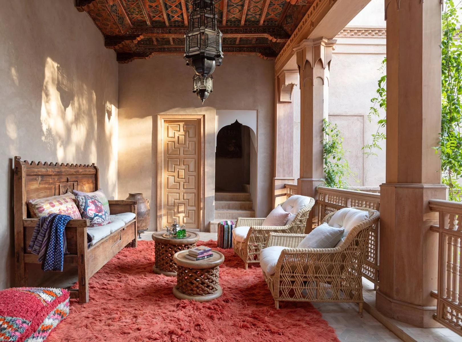 Covered terrace loggia