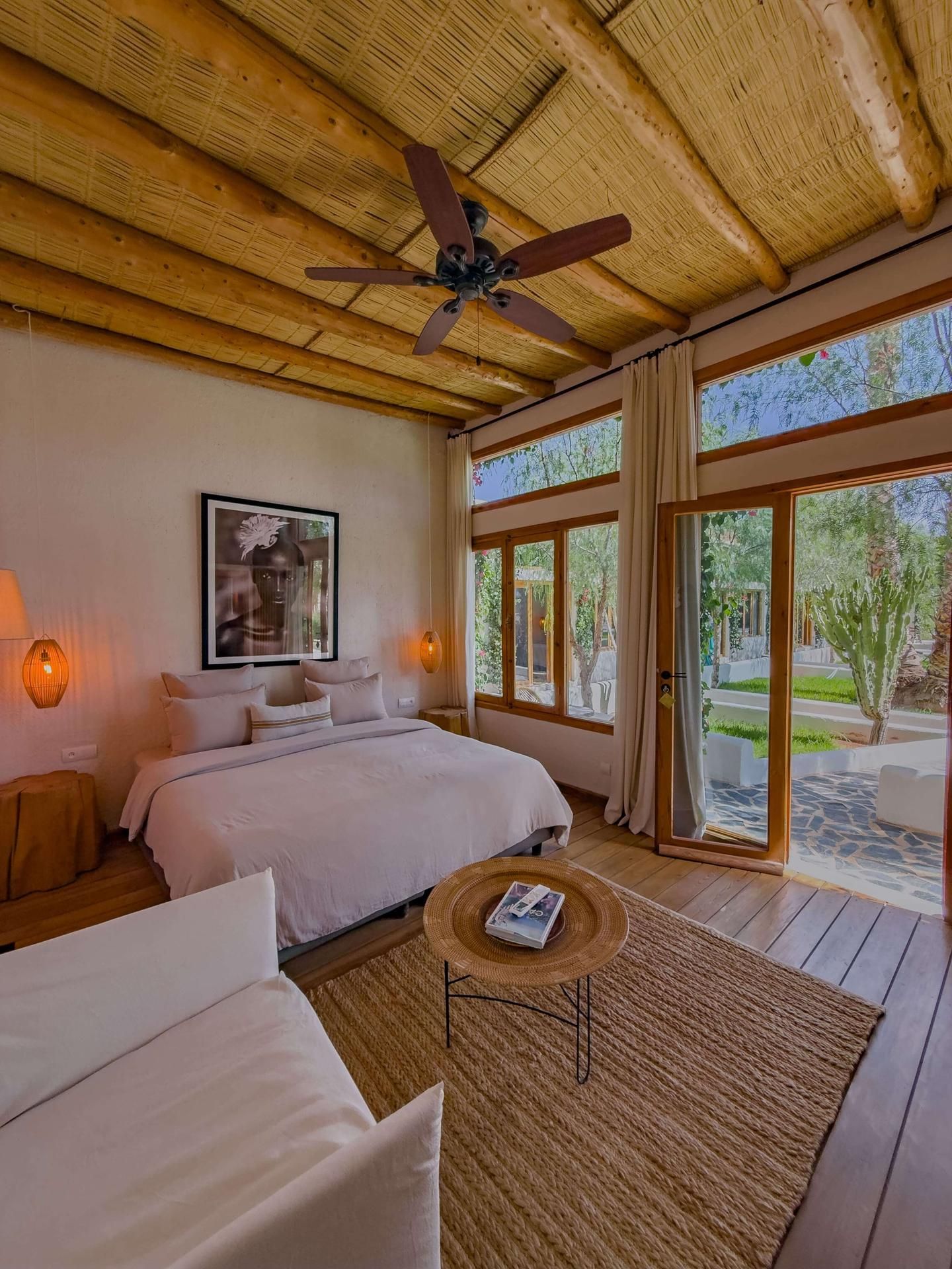 Pure House On The Lake 2