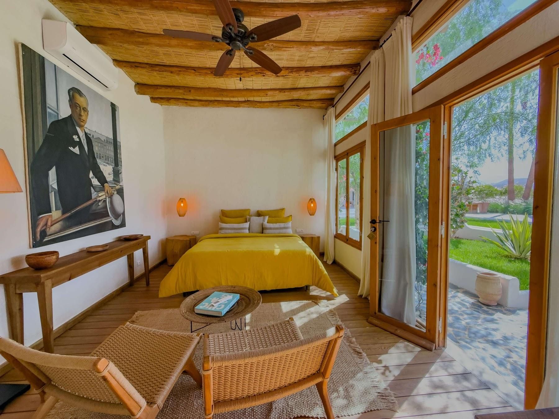 Pure House On The Lake 6