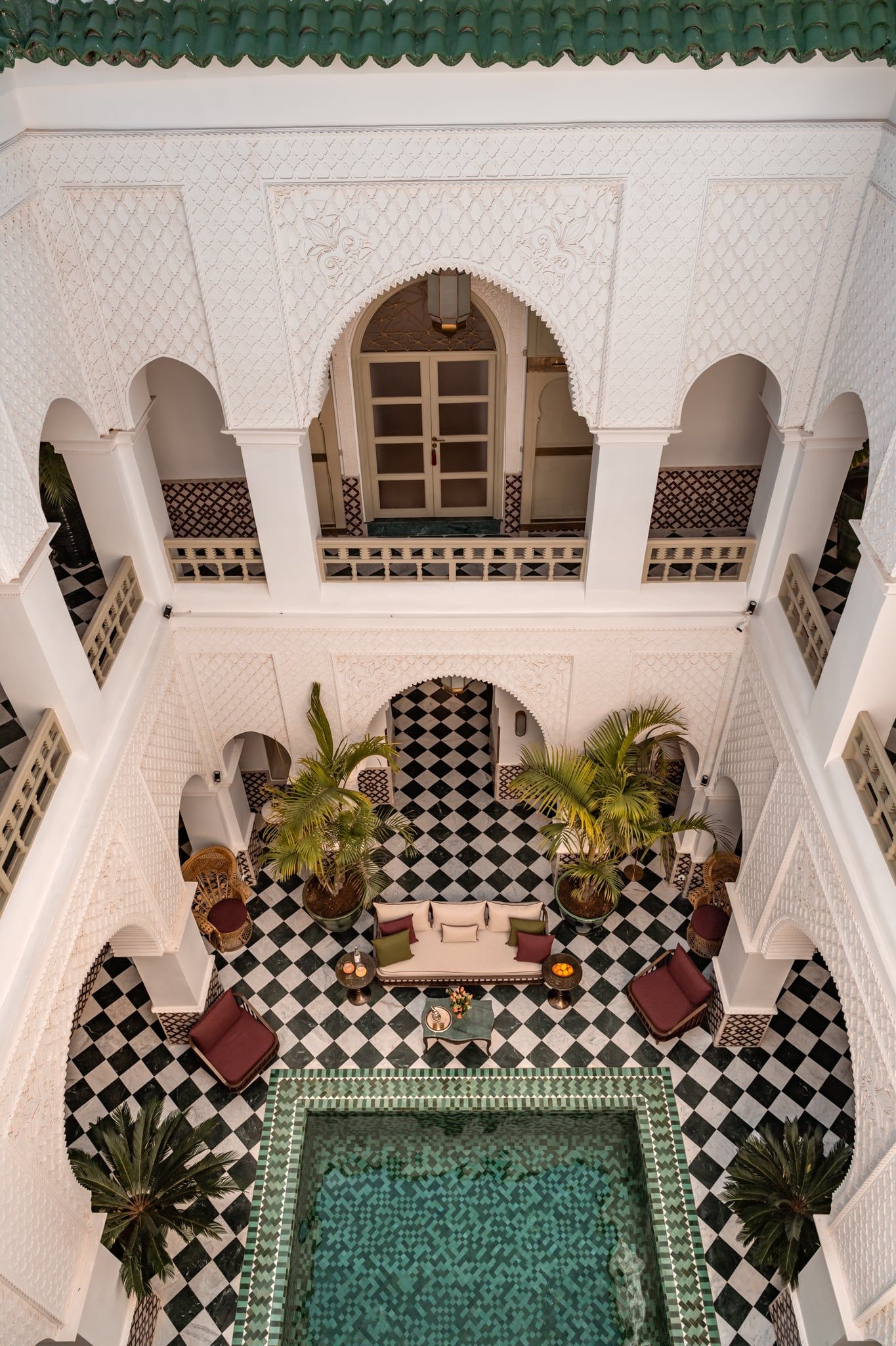 Mint tea at the edge of the Medersa pool. Photo: Raphaël Métivet