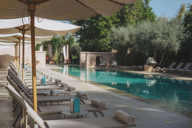 Les Deux Tours - Pool