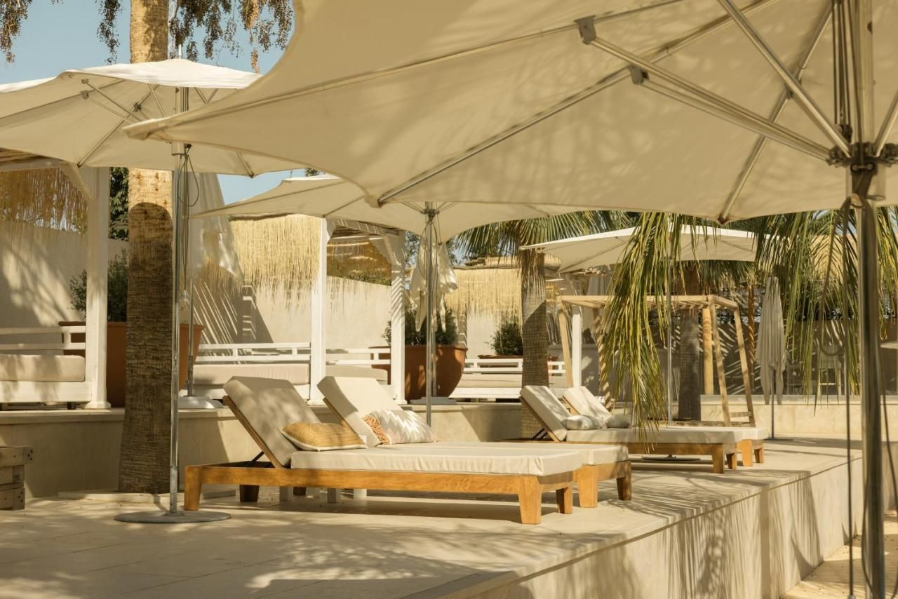 Les Palmiers - Pool 11