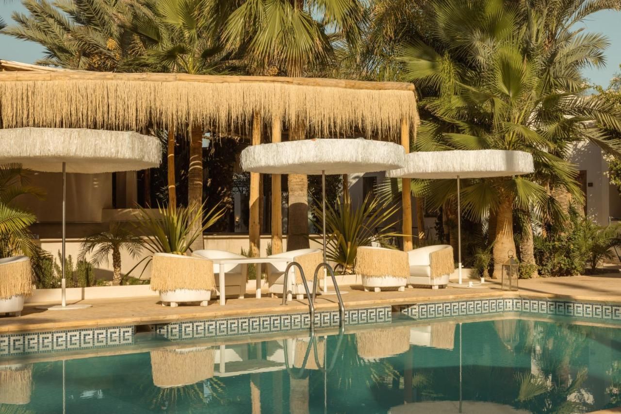 Les Palmiers - Pool 12