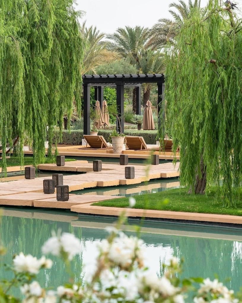 Mandarin Oriental - Pool 8