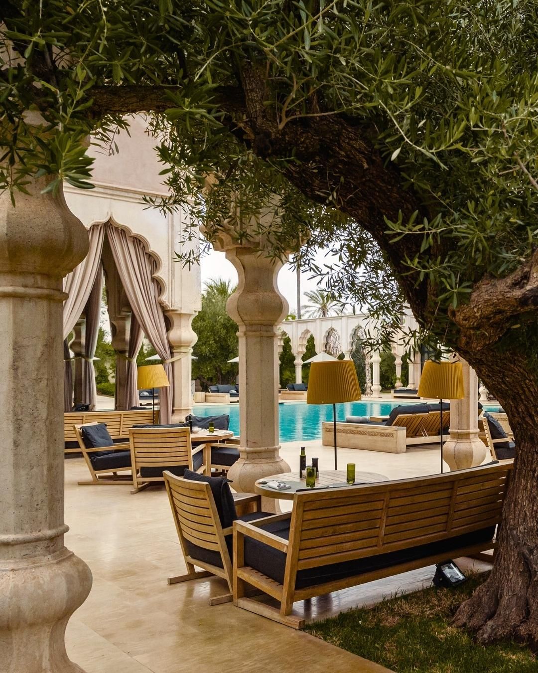 Palais Namaskar - Pool 18