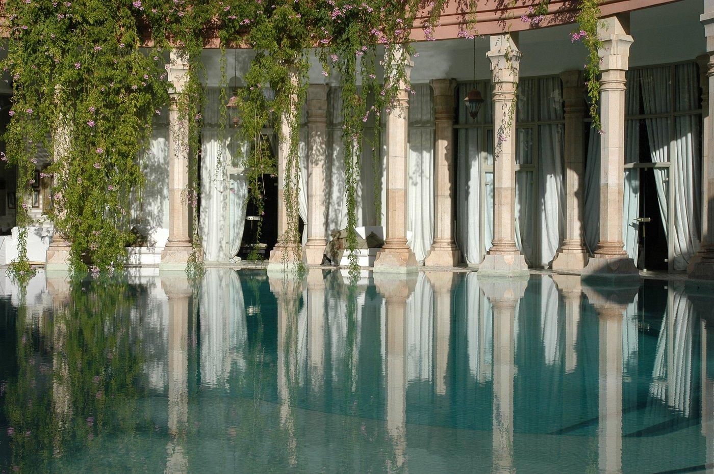Palais Rhoul - Pool 7