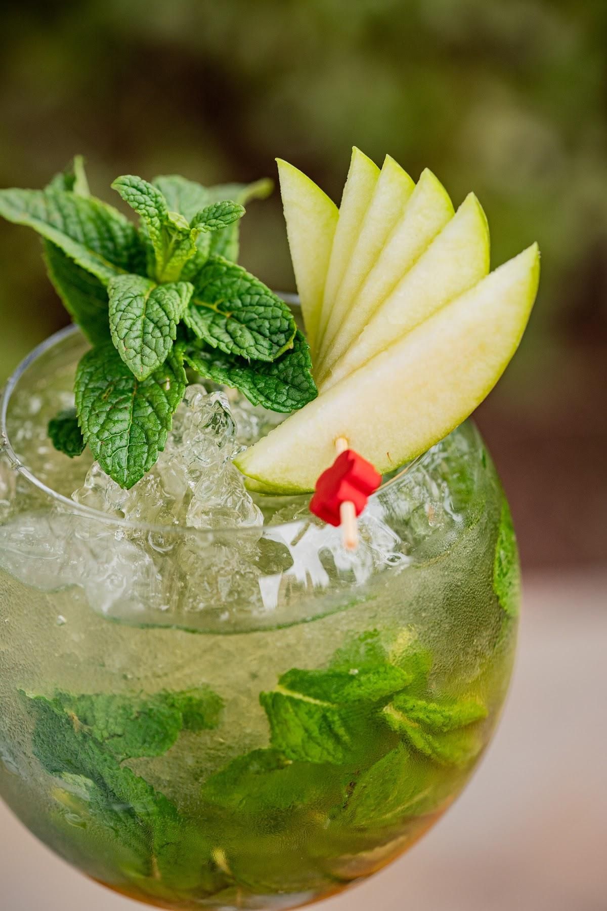 Azzera - Four Season 10