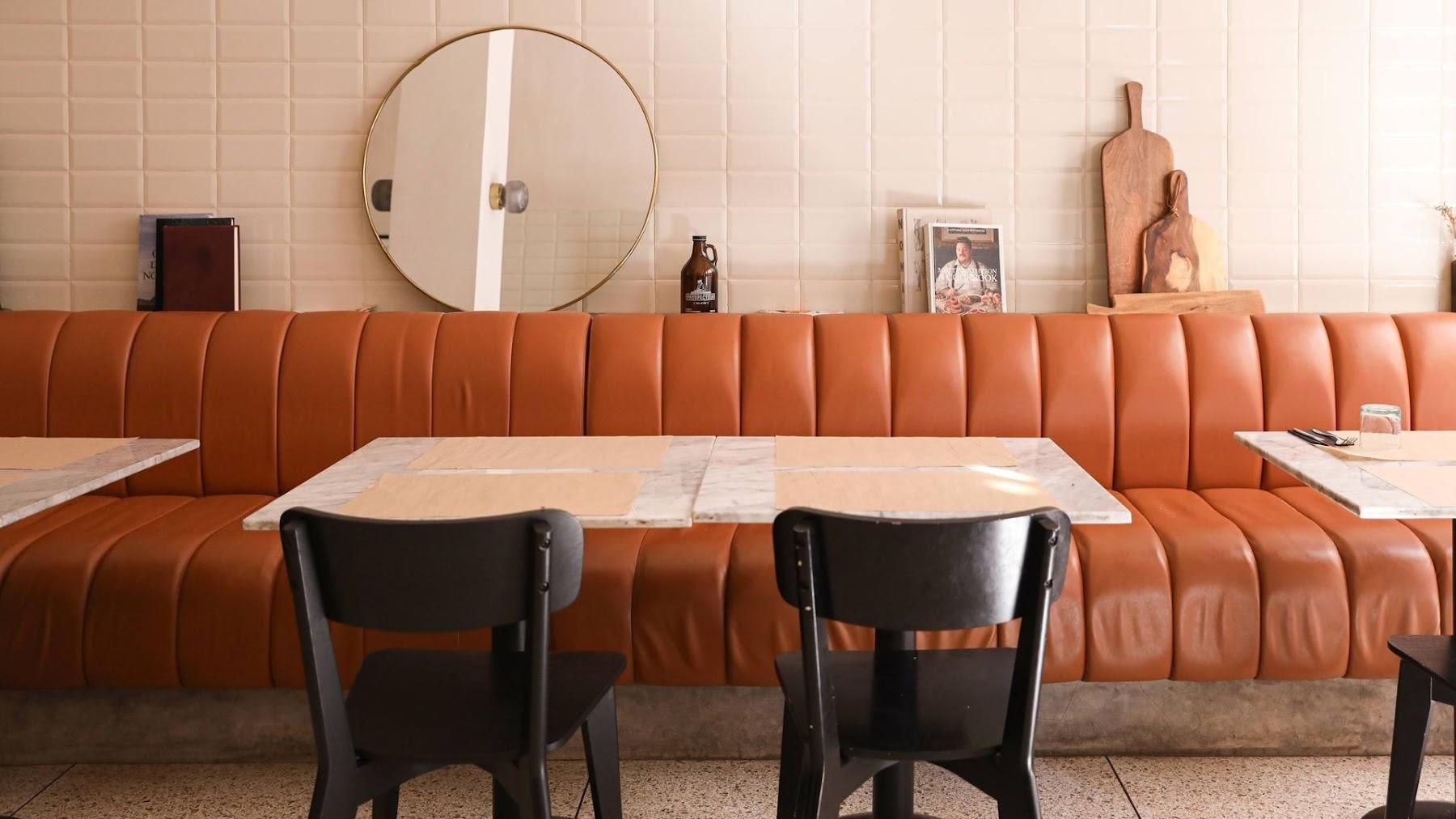 Cantine Mouton Noir 21