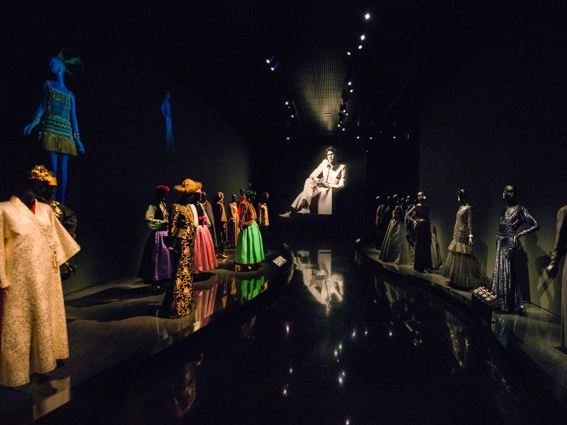 Yves Saint Laurent Museum 14